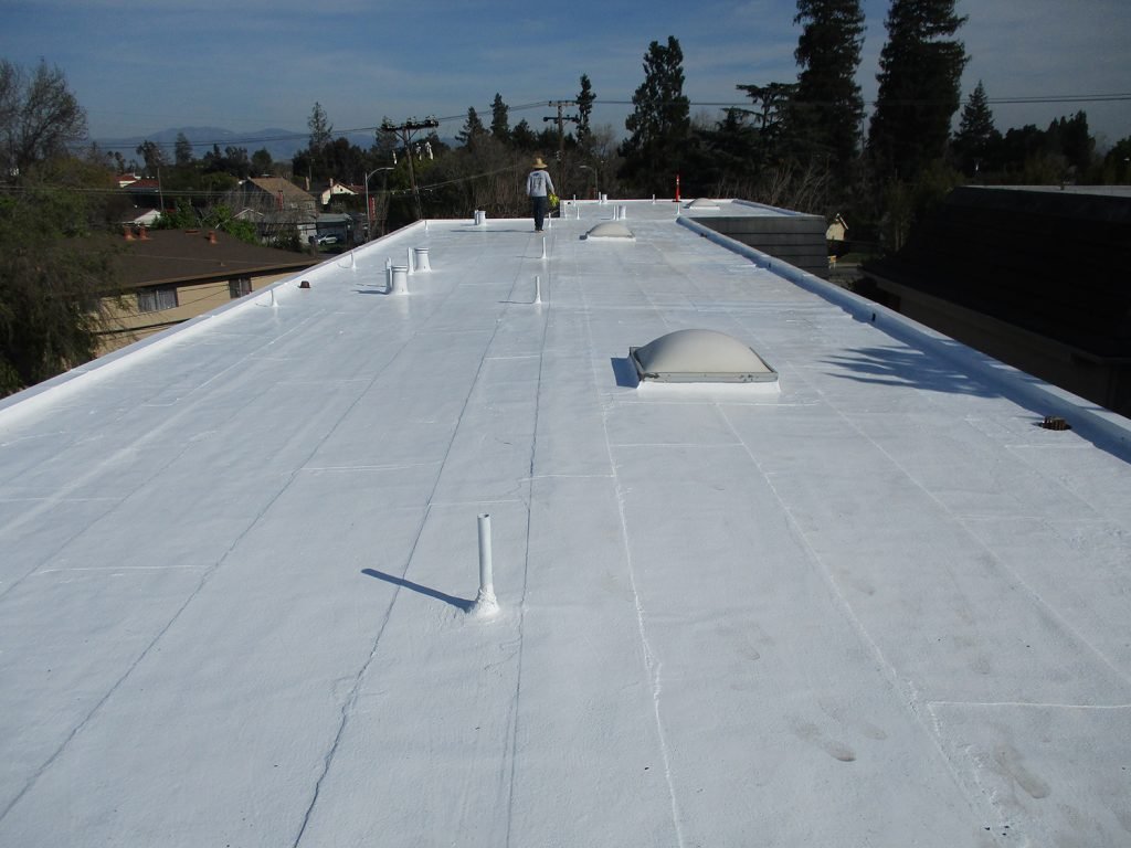 Residential Flat Roofing Contractor | Flat Roof Underlayment and Coating – Clean Roofing